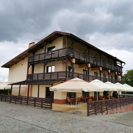 Pensiunea Elisabeta Merghindeal Esterno foto